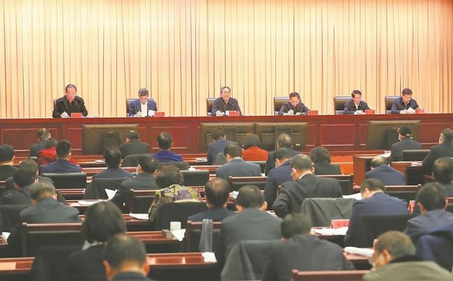 加強公共衛(wèi)生體系建設(shè)促進中醫(yī)藥傳承創(chuàng)新發(fā)展    為加快建設(shè)新階段現(xiàn)代化美好安徽夯實健康基礎(chǔ)(圖1)