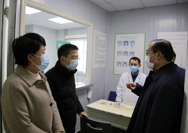 安徽中醫(yī)藥高等?？茖W(xué)校黨委深入我院調(diào)研(圖3)