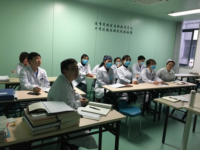 開(kāi)展警示教育 筑牢思想底線 加強(qiáng)榜樣學(xué)習(xí)(圖2)