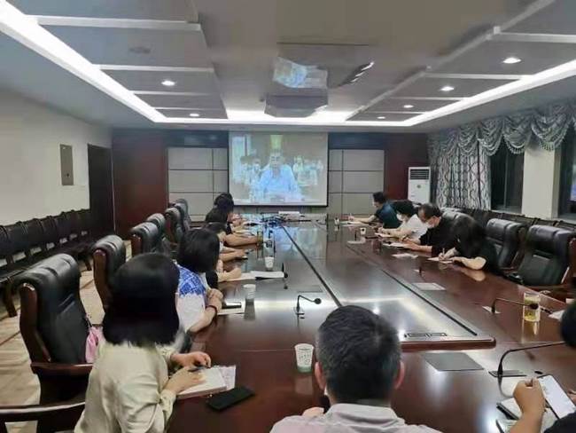 我院召開疫情防控指揮部會議(圖1)