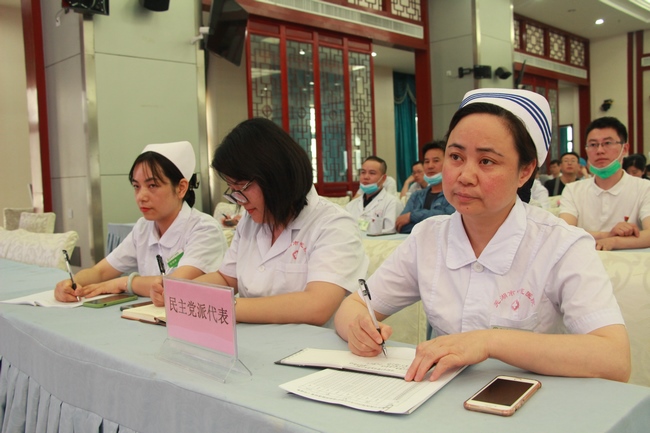 我院舉辦黨史學(xué)習(xí)教育專題報(bào)告會(huì)(圖6)