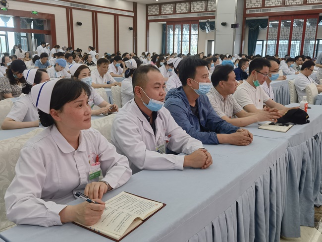 我院舉辦黨史學(xué)習(xí)教育專題報(bào)告會(huì)(圖4)