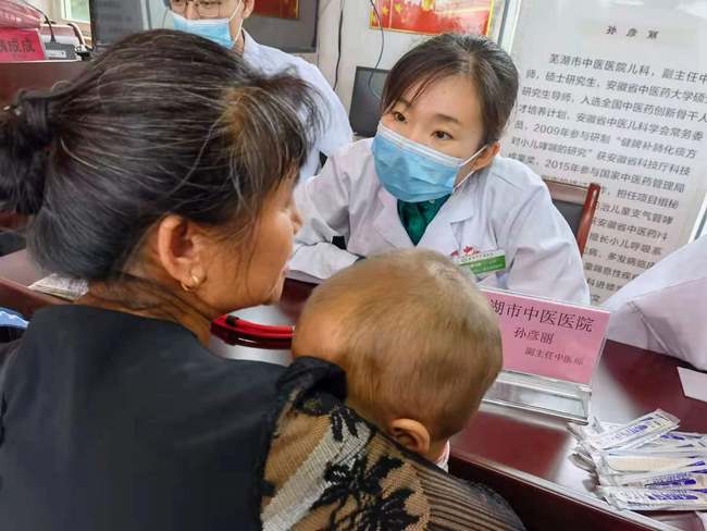 【我為群眾辦實事】關愛兒童守護健康 大型專題義診在行動(圖8)