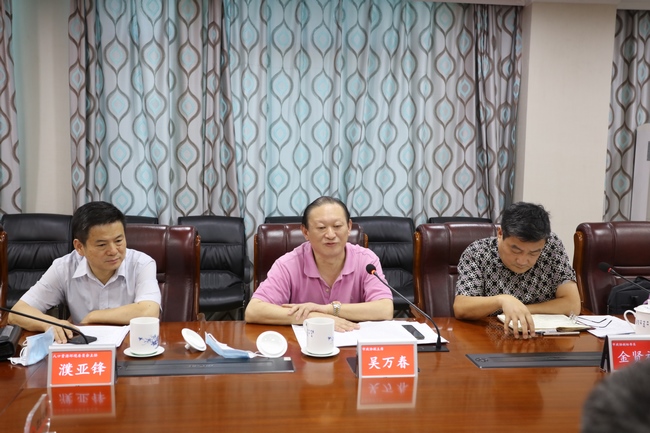 市政協(xié)副主席吳萬春一行來我院進行政協(xié)提案現(xiàn)場督辦(圖7)
