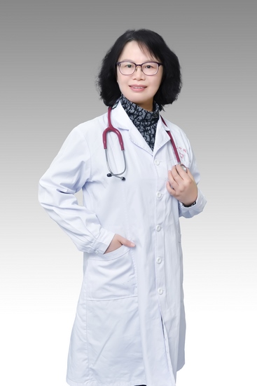 【首屆蕪湖市最美科技工作者】 發(fā)人民心聲 做醫(yī)學科研 以自身中醫(yī)之所學 為百姓鋪健康前行之路——記急診內(nèi)科、老年病科主任張榮珍(圖4)