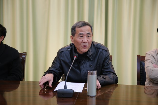 我院領(lǐng)導班子參加學校黨委“三嚴三實”專題學習研討會(圖3)