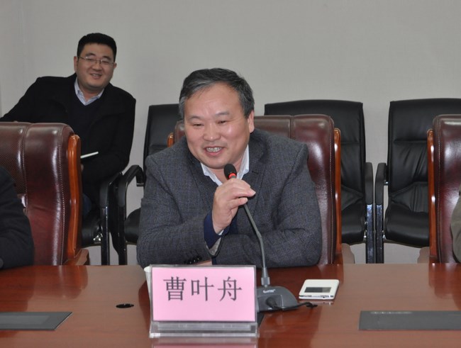 新疆和布克賽爾醫(yī)院張杰院長一行蒞臨我院參觀交流(圖2)
