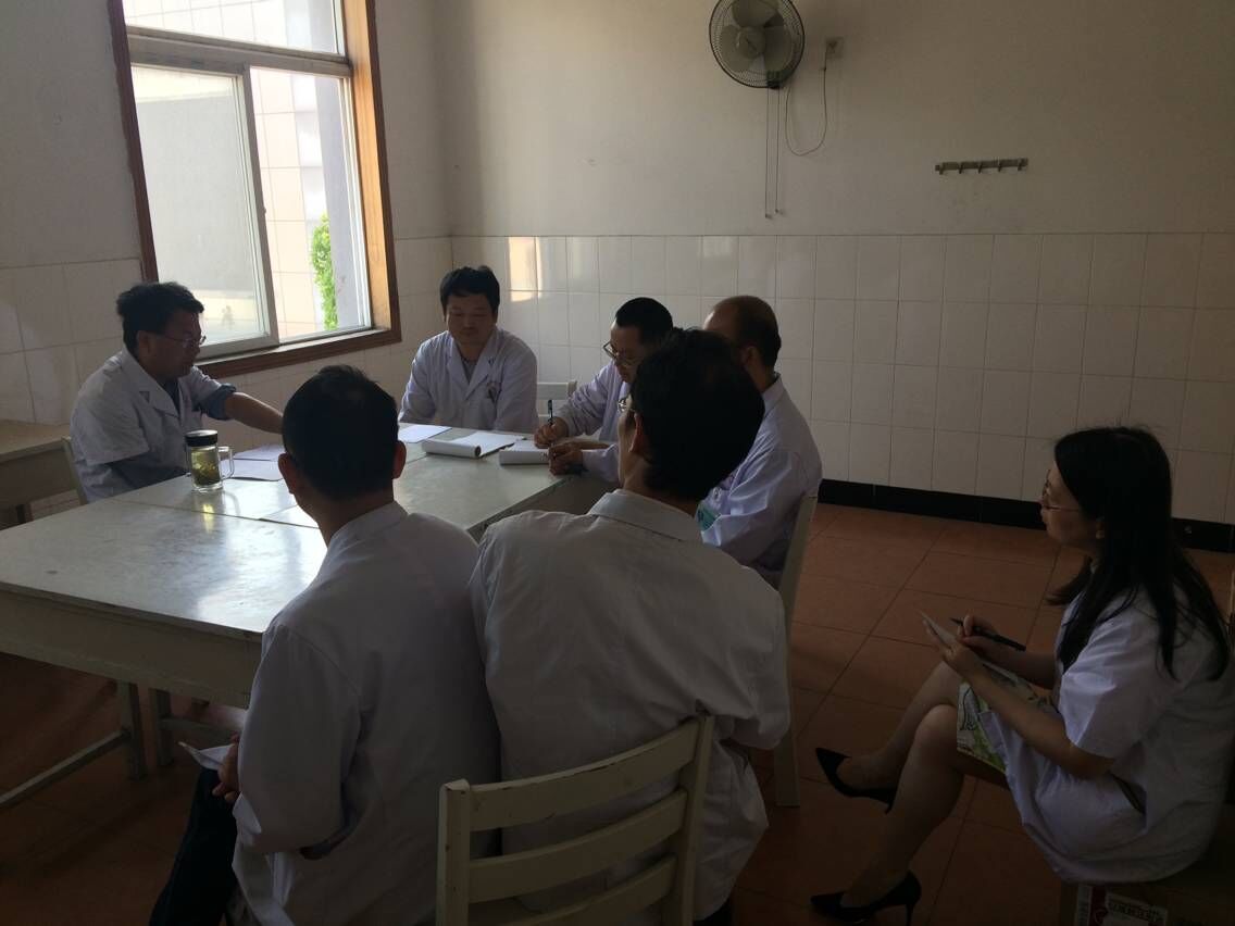 我院各科室學習貫徹預防職務犯罪文件內容 迅速傳達動員部署會精神(圖1)