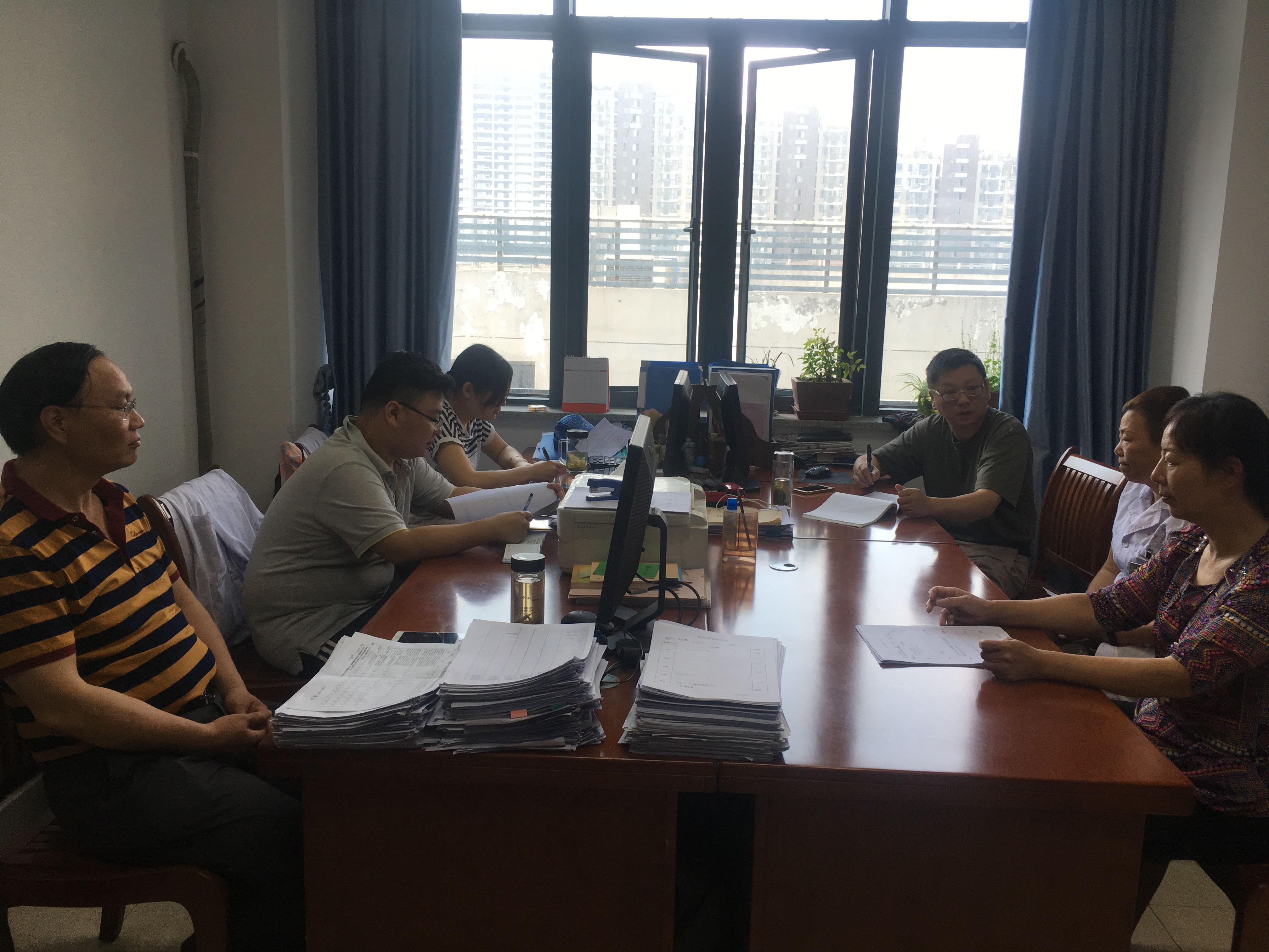 我院各科室學習貫徹預防職務犯罪文件內容 迅速傳達動員部署會精神(圖4)