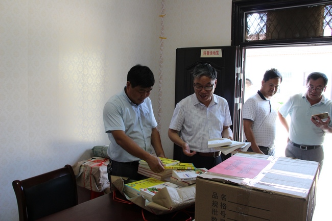 我院深入橫塘村開展送醫(yī)送藥下鄉(xiāng)義診活動(dòng)(圖2)