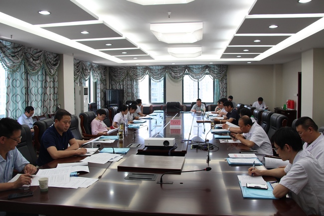 民主決策，科學(xué)管理——各代表團(tuán)分組討論(圖1)