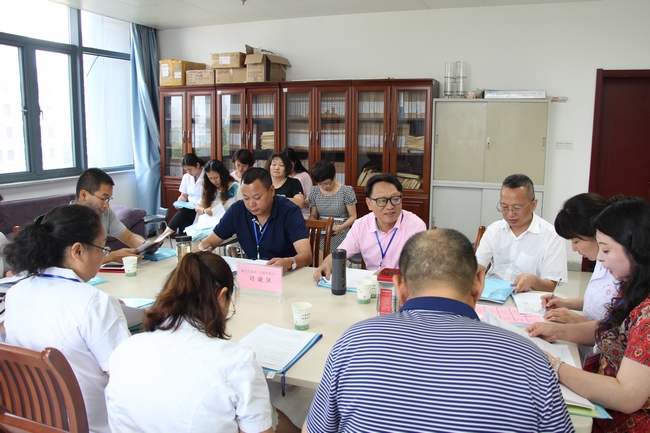 民主決策，科學(xué)管理——各代表團(tuán)分組討論(圖7)