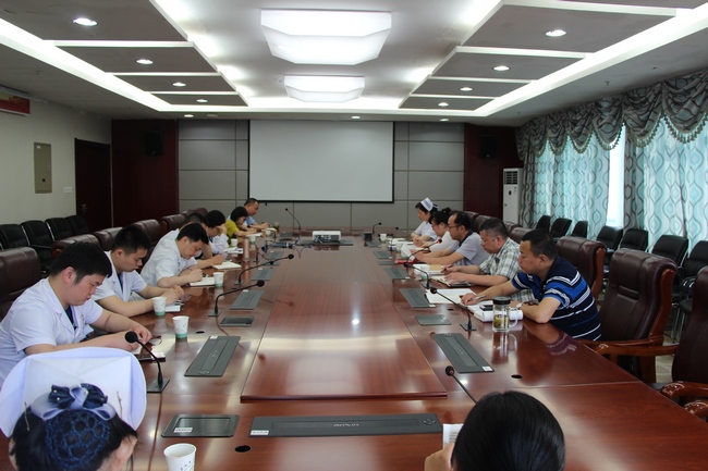我院召開紀(jì)委委員、支部紀(jì)檢委員業(yè)務(wù)培訓(xùn)會(huì)(圖1)