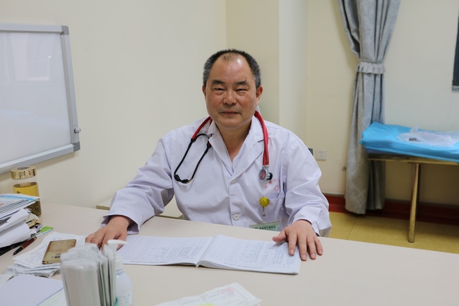 堅守匠心守護兒童健康 不舍初心弘揚中醫(yī)文化——記市中醫(yī)醫(yī)院兒科顧敏勇(圖1)