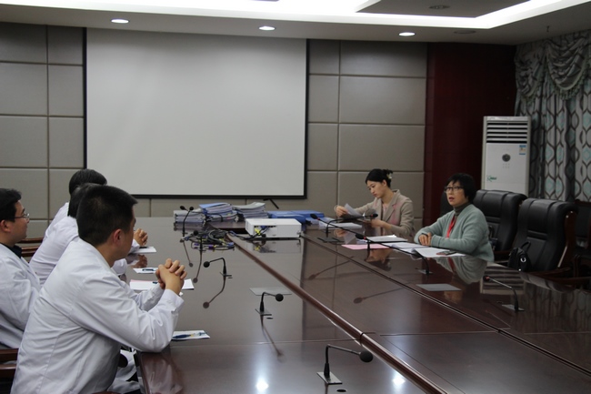 國家住培督導組對我院中醫(yī)住培工作進行評估(圖14)