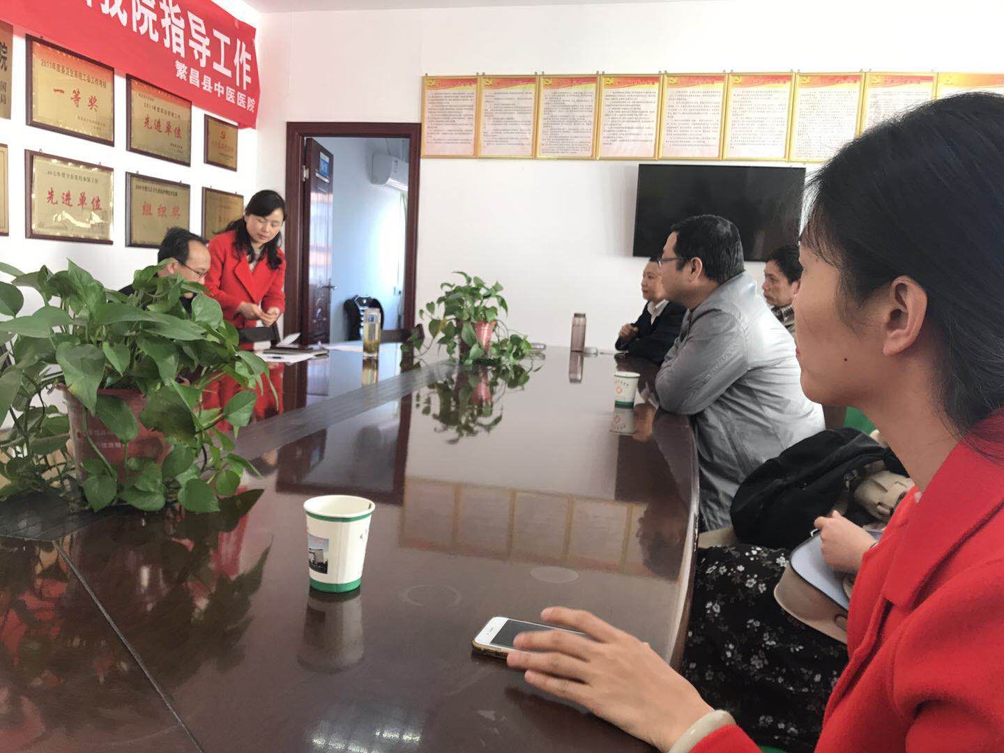 發(fā)揮先鋒模范作用   積極參與對(duì)口支援(圖1)