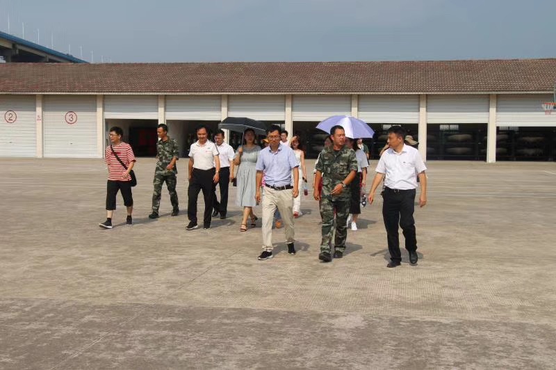 慶“八一”  我院外三、外二支部聯(lián)合慰問駐蕪艦艇大隊(圖2)