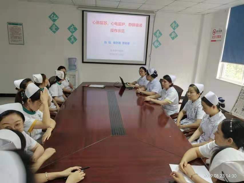 護(hù)理部組織市護(hù)理技能大賽獲獎(jiǎng)護(hù)士深入醫(yī)聯(lián)體社區(qū)開(kāi)展技術(shù)指導(dǎo)(圖2)