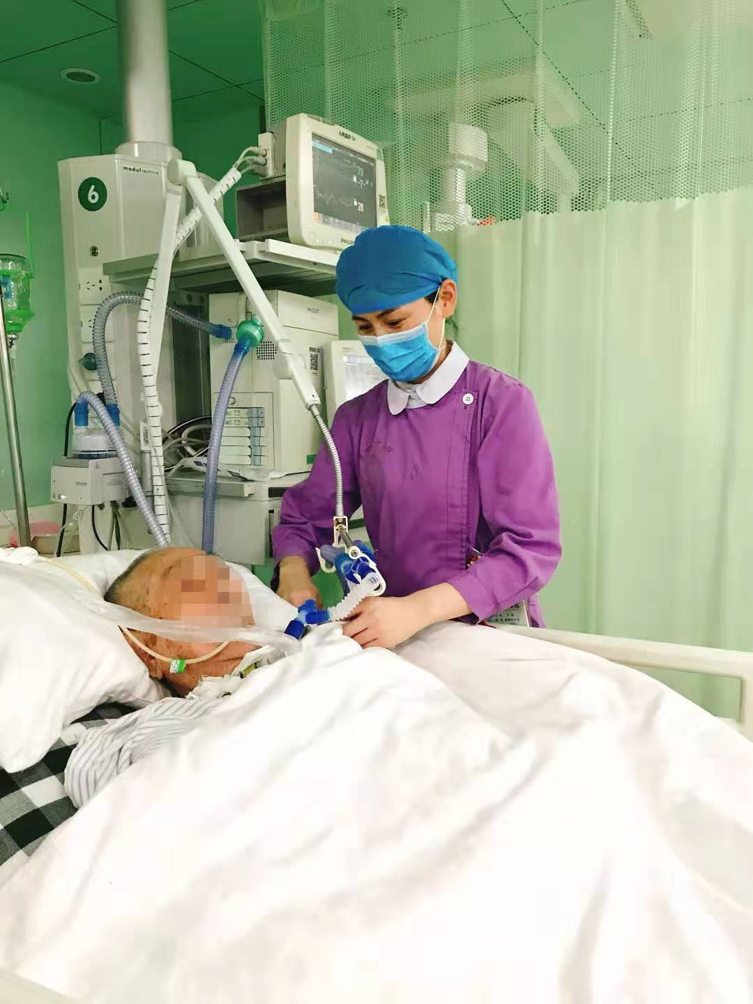 【讓黨旗在防控一線高高飄揚】“請戰(zhàn)夫妻檔”，只為為疫情防控工作貢獻力量(圖5)