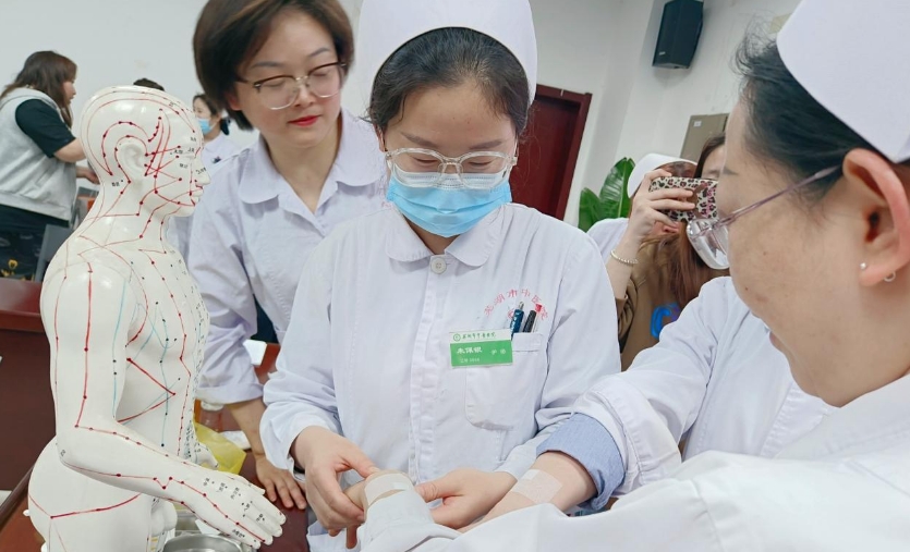 【改善護理服務(wù) 中醫(yī)護理】為痛癥患者按下止痛鍵                 ——我院成功舉辦腕踝針護理沙龍活動(圖5)