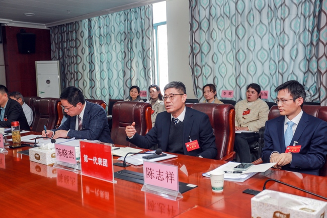 我院隆重召開(kāi)第七屆職工代表大會(huì)暨十一屆工會(huì)會(huì)員代表大會(huì)第四次會(huì)議(圖12)