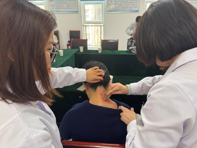 黨建引領(lǐng)聚合力 醫(yī)社共建譜新篇(圖3)