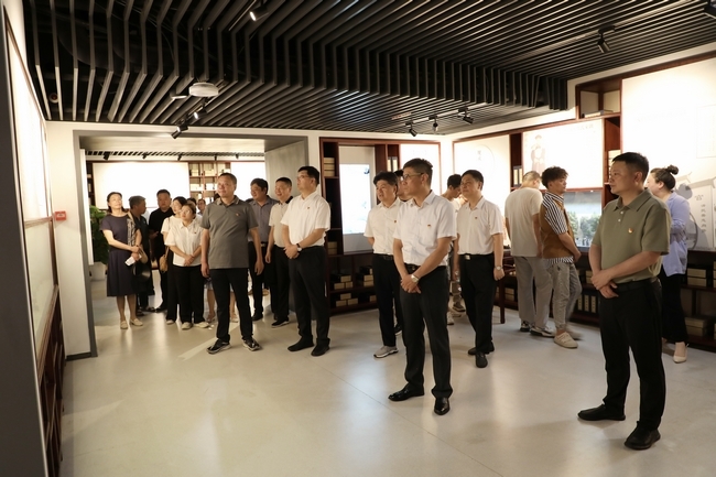 【喜迎黨代會(huì) 奮進(jìn)新征程】黨的建設(shè)篇：堅(jiān)持和加強(qiáng)黨的全面領(lǐng)導(dǎo)  踔厲奮發(fā)譜寫(xiě)醫(yī)院發(fā)展新篇章(圖6)